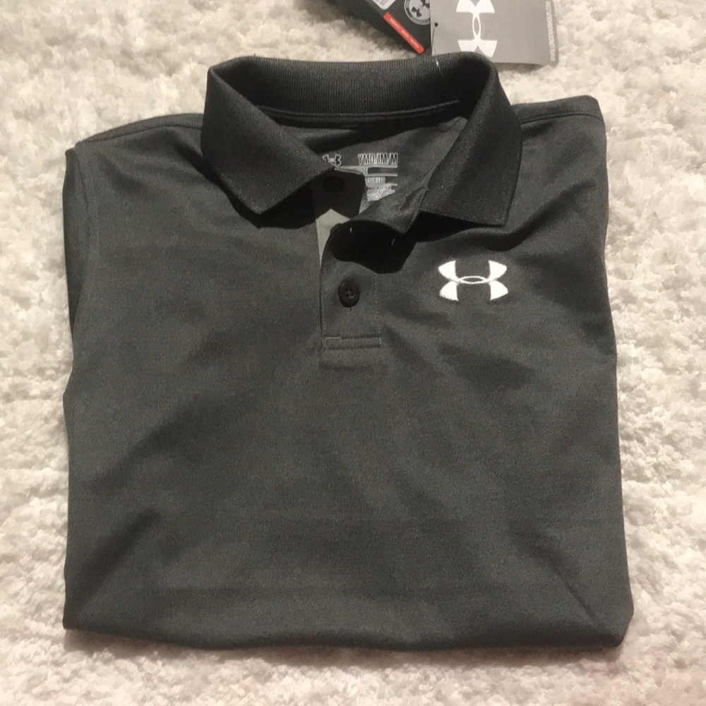 Boys gray under armour shirt